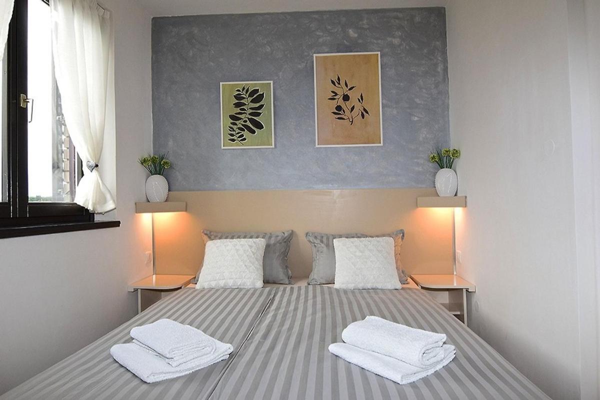 Sole Pula Apartman-Near Beach Dış mekan fotoğraf